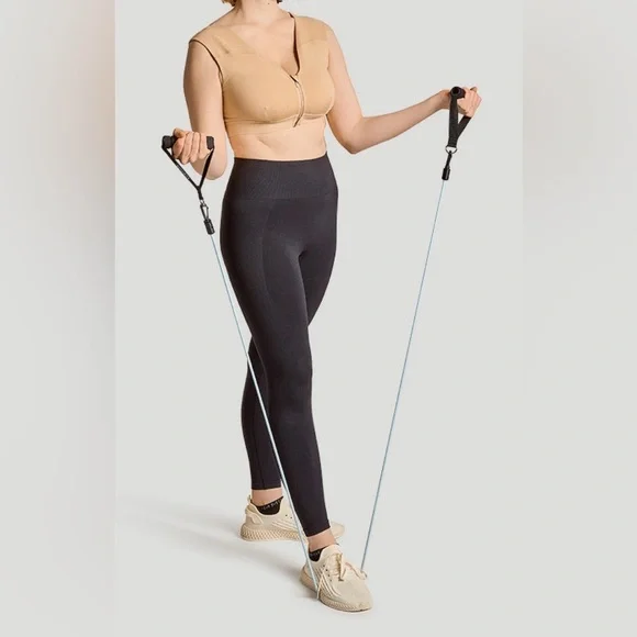 Shoulder Support Bra W/ Zipper - Picture 5 of 5